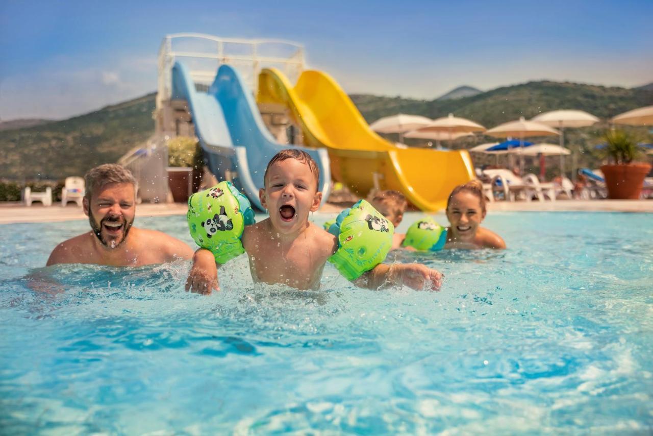 Sunny Dubrovnik By Valamar Exterior foto
